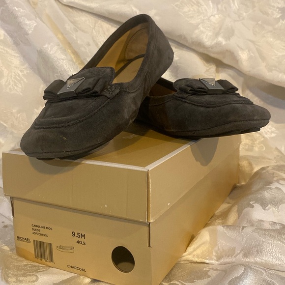 Michael Kors Caroline suede Moc. Size 9.5, charcoal. - Picture 1 of 5